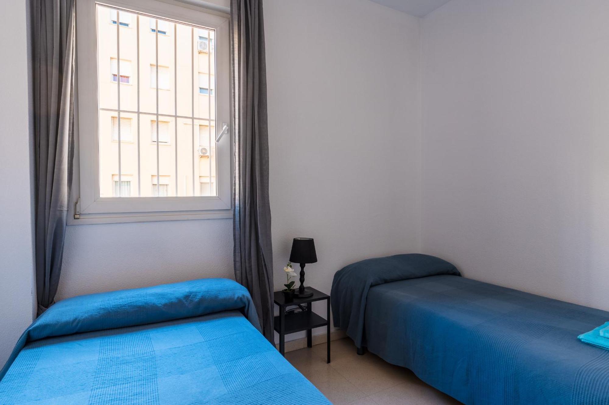 Piso Familiar Virgen Del Rocio Apartment Seville Exterior photo