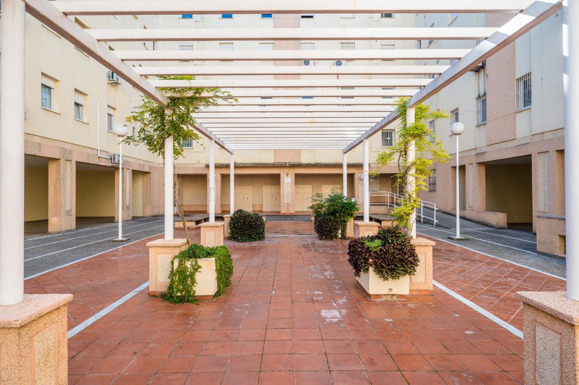 Piso Familiar Virgen Del Rocio Apartment Seville Exterior photo